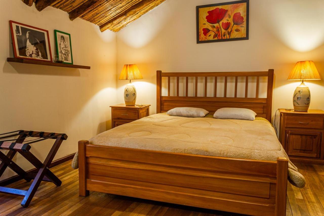 Casa De Las Rosas كوينكا المظهر الخارجي الصورة
